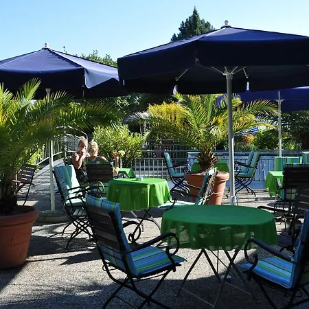 Stadtgarten ユーバーリンゲン