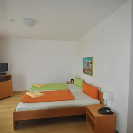 Stadtgarten Aparthotel 3*