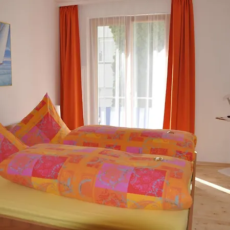 Stadtgarten מלון דירות אוברלינגן