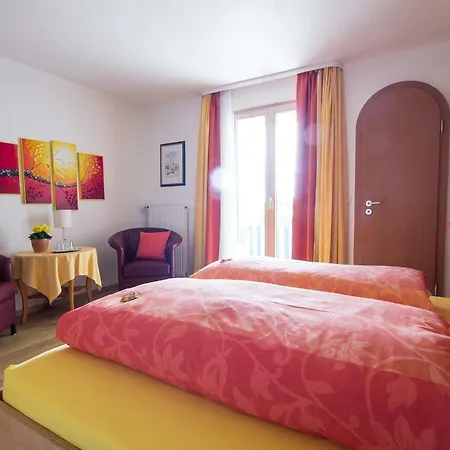 アパートホテル Stadtgarten ユーバーリンゲン